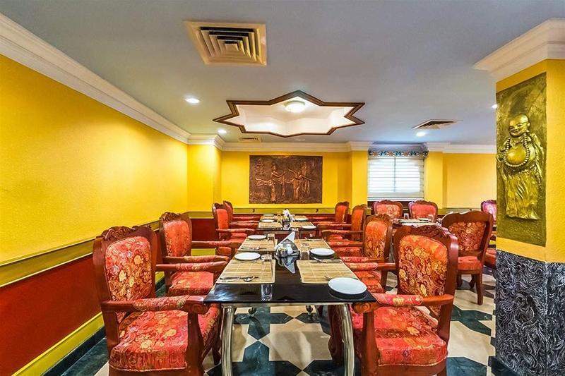 Westway Hotel Кожикоде Экстерьер фото